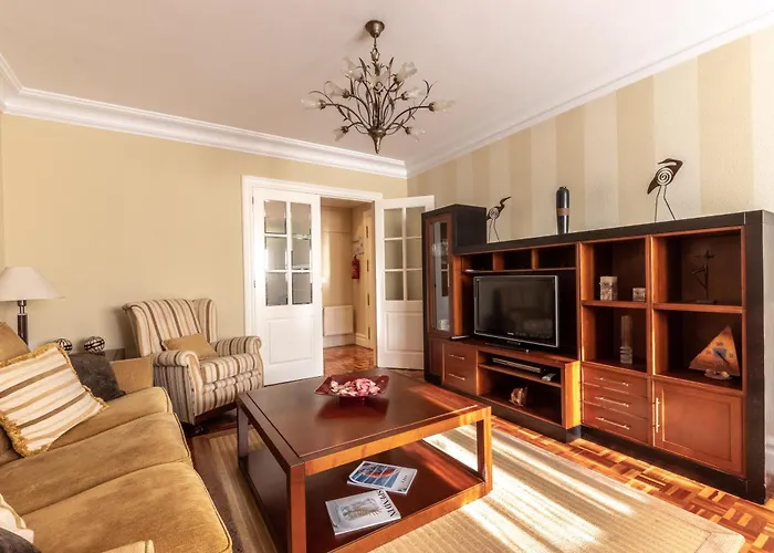 Grande Luminoso, Garaje, Arena, Casco Viejo Appartamento