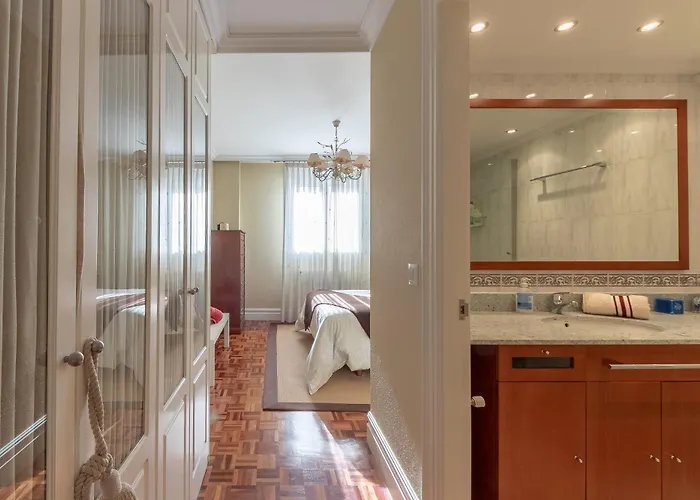 Grande Luminoso, Garaje, Arena, Casco Viejo Appartamento Bilbao