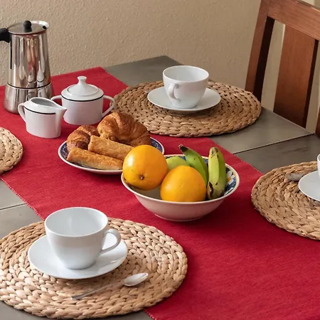 Grande Luminoso, Garaje, Arena, Casco Viejo * Bilbao