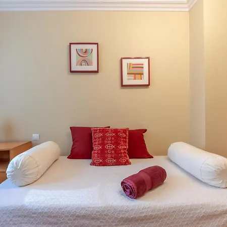 Grande Luminoso, Garaje, Arena, Casco Viejo * Bilbao