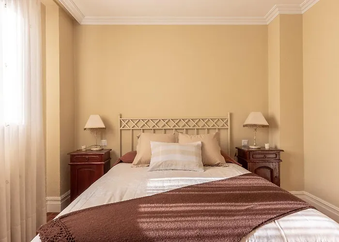 Grande Luminoso, Garaje, Arena, Casco Viejo Apartamento *